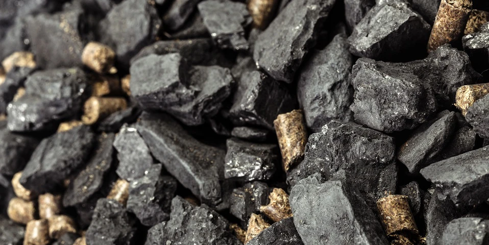 Węgiel w kopalni po 900 - 1000 zł, a u dystrybutorów trzy razy drożej - nowy program pomocowy